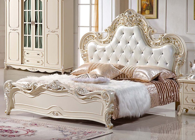 Французская кровать