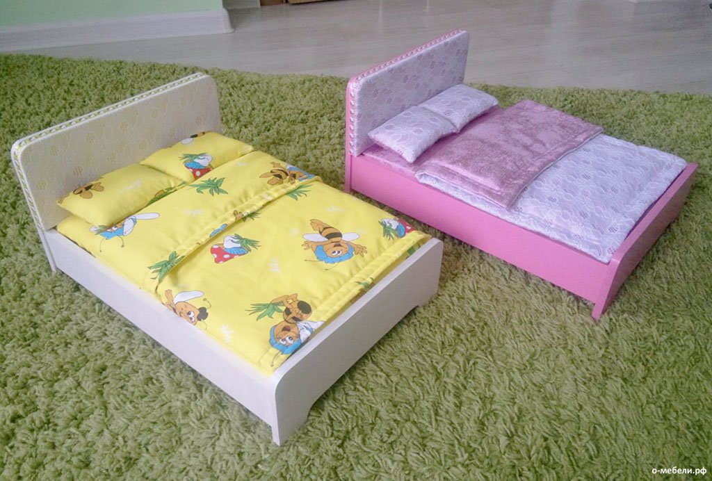 Кровать для кукол из картонных коробок. Мастер-класс и видео