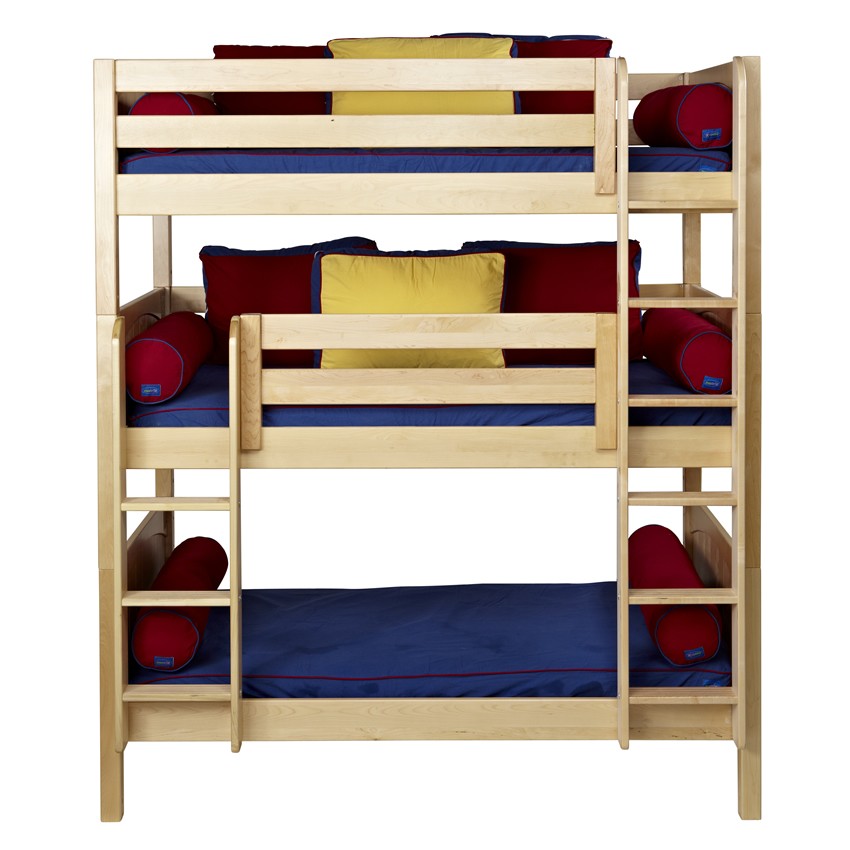 Трехъярусная кровать для детей