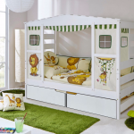 Кровать-домик в детскую