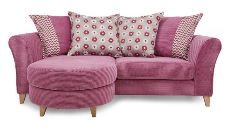 Розовый диван на ножках